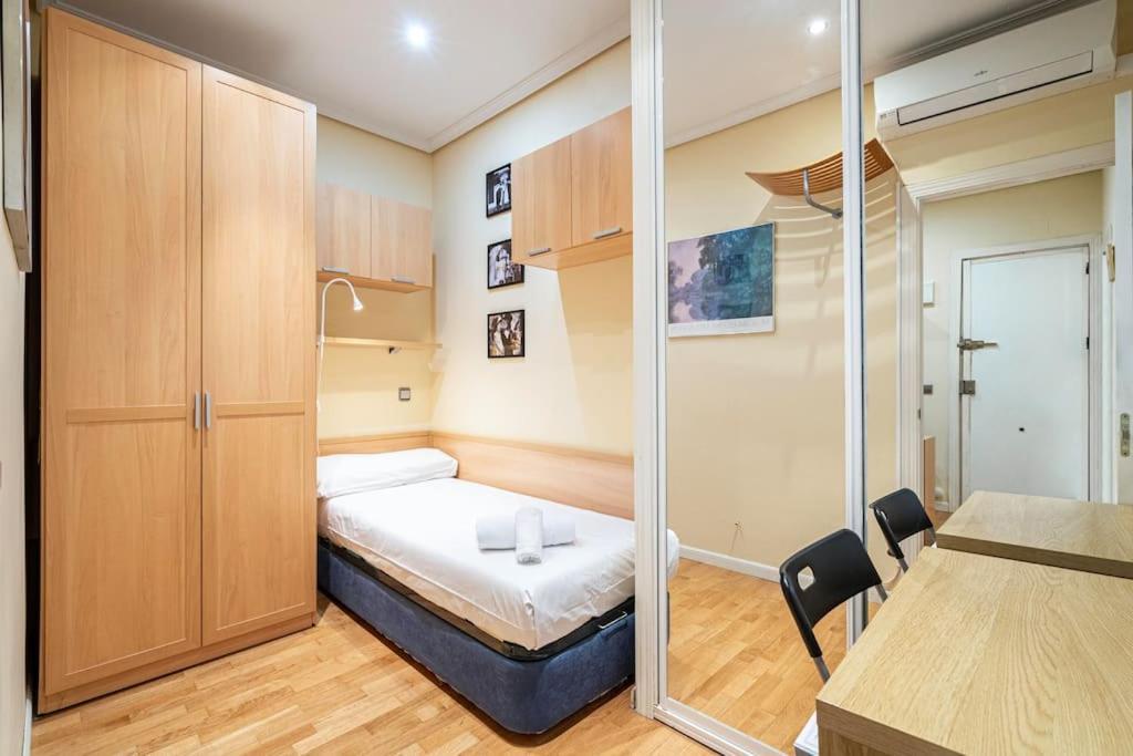 Tranquilo Apartamento Pacifico/Ciudad De Barcelona Madrid Exterior photo